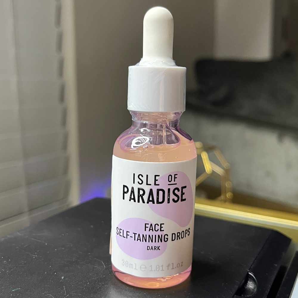 Isle of Paradise Dark Self Tanning Drops